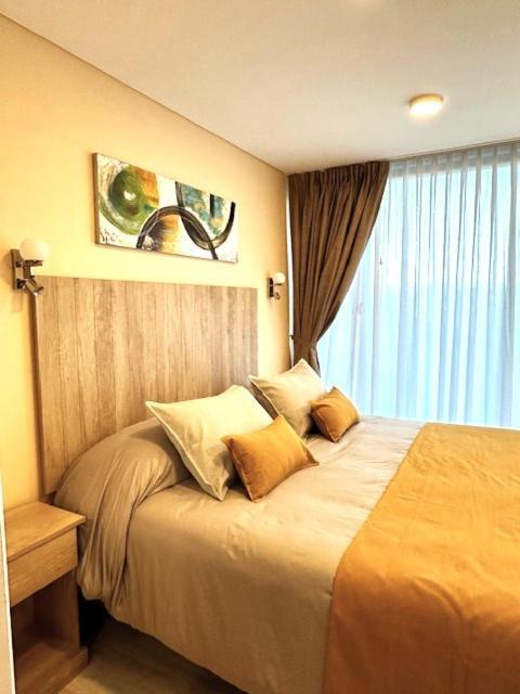 Superior One-Bedroom Apartment Balcony