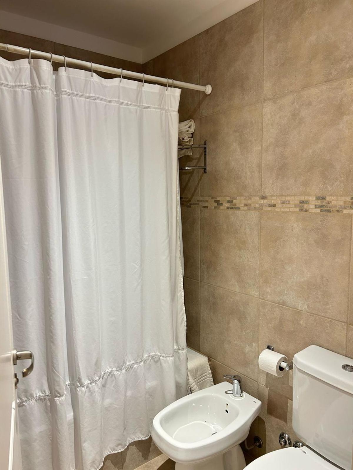Standard Apartment,1260403372:JPEG