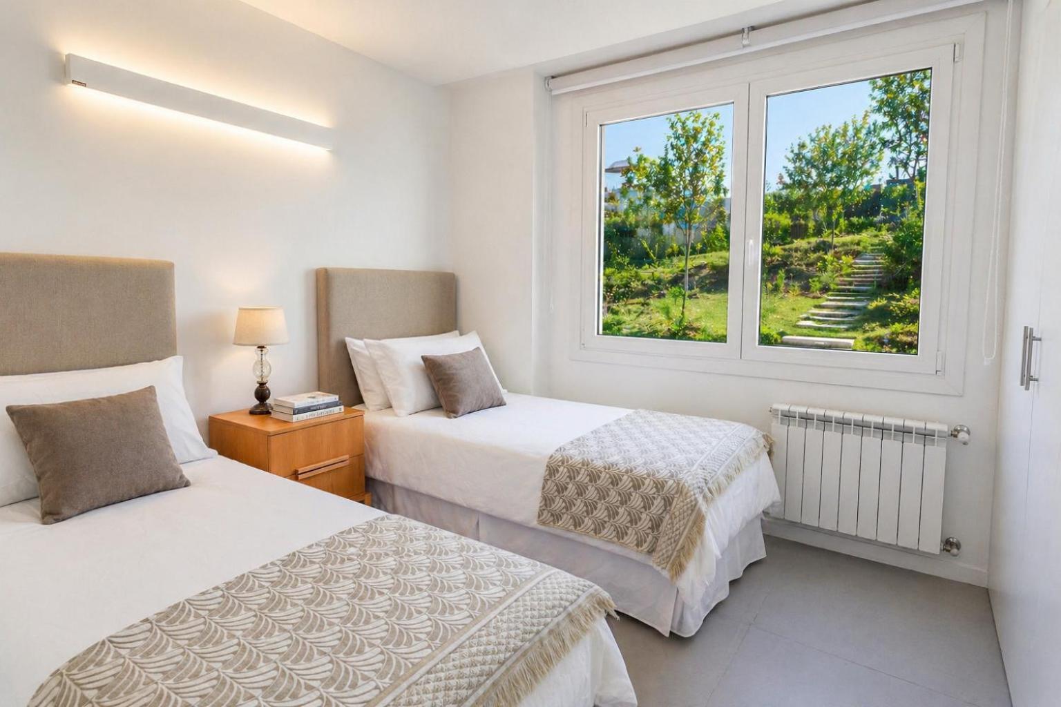Two-Bedroom Apartment Lake View