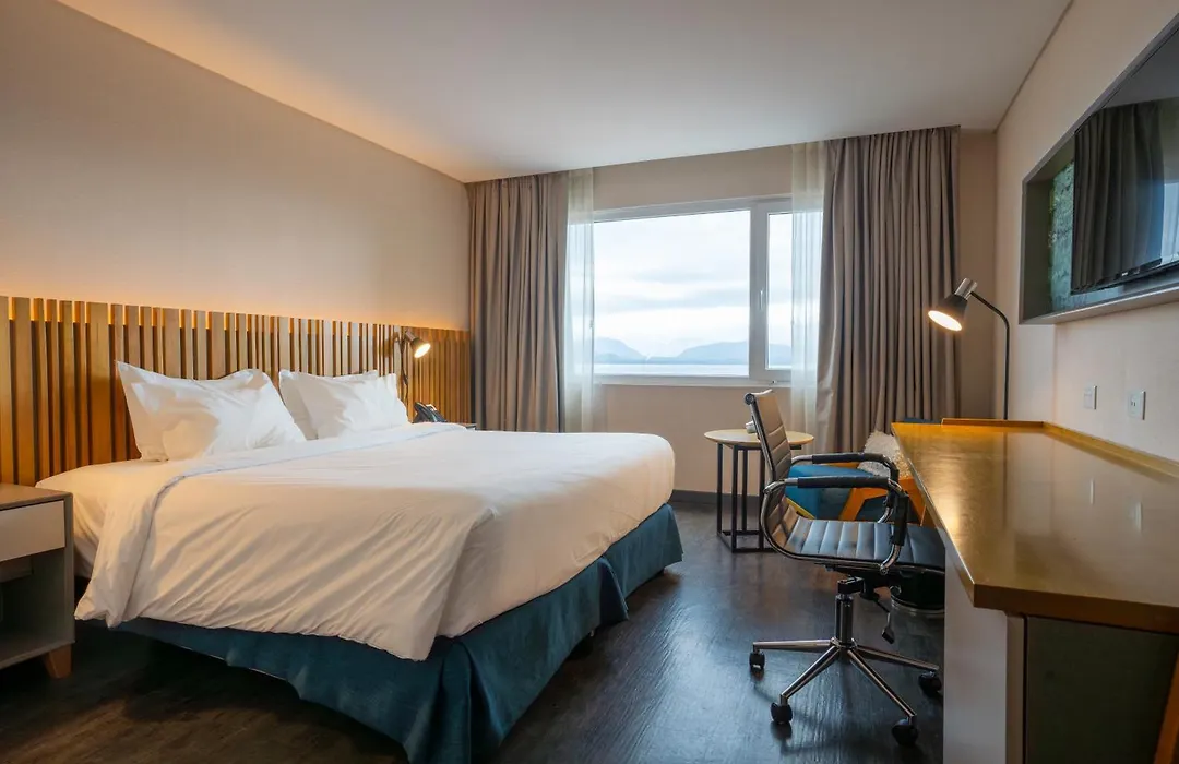 Hampton By Hilton Bariloche-1
