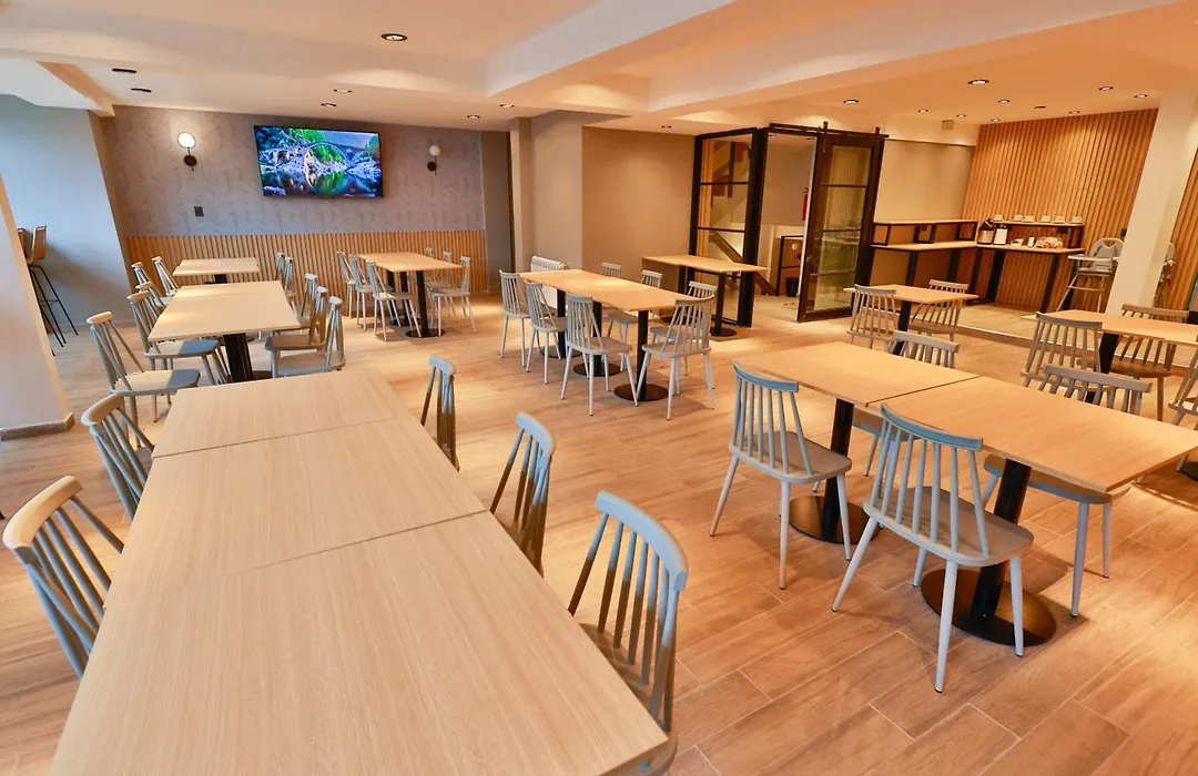 M383 Hotel Bariloche-1