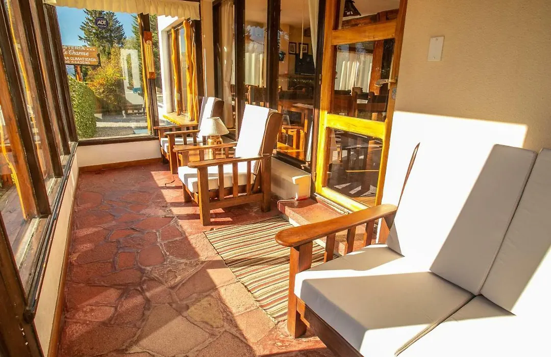 Hosteria Le Charme-1
