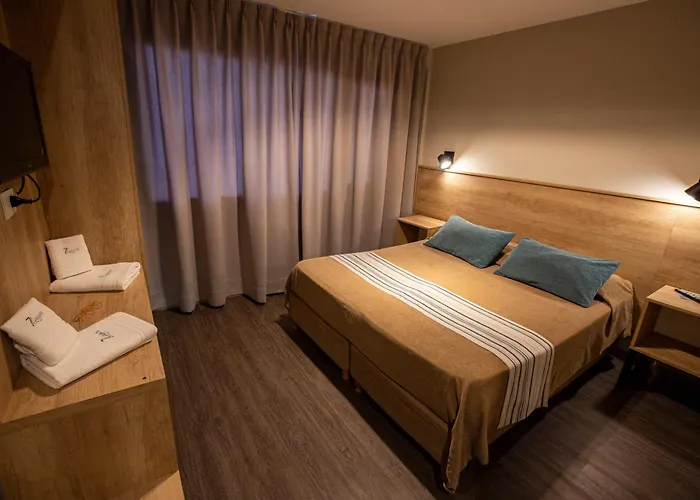 Hotel 7 Lagos San Carlos de Bariloche