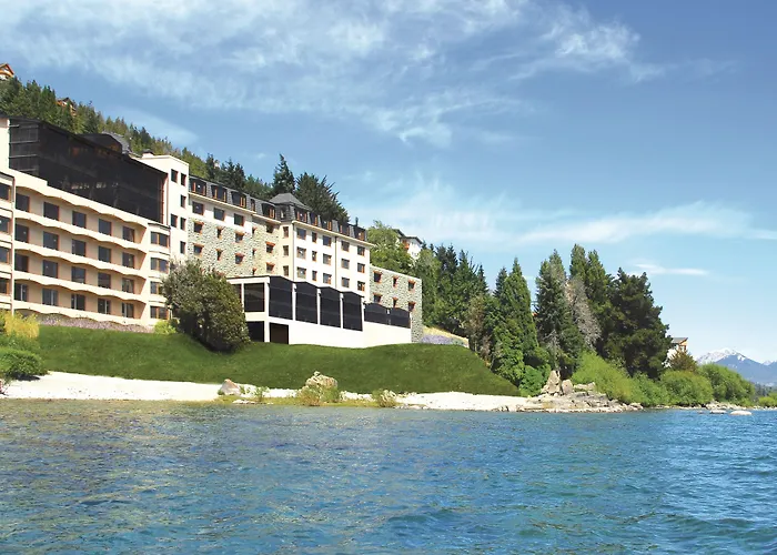 Hoteles en BarilocheAlma Del Lago Suites&Spa