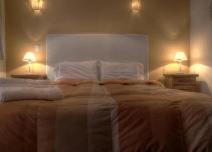 Apart Hotel Bungalows Los Cipresales San Carlos de Bariloche